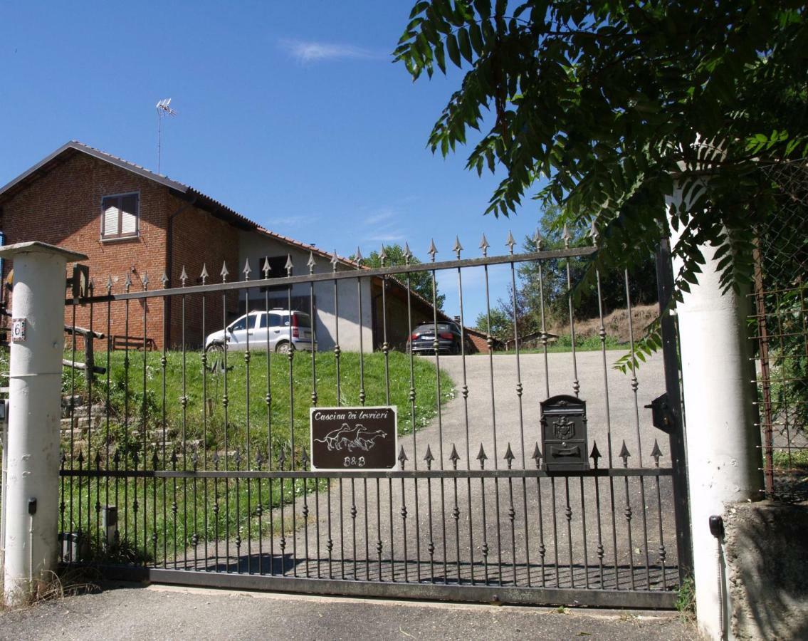 B&B Cascina Dei Levrieri Capriglio Exterior photo